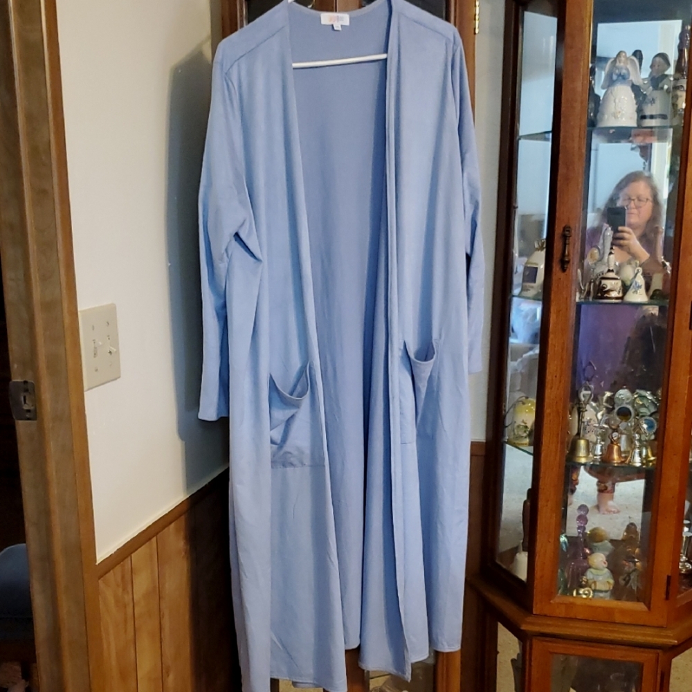 SARA #11 (CH) NWOT LuLaRoe Sarah Soft Blue Full Length Kimono